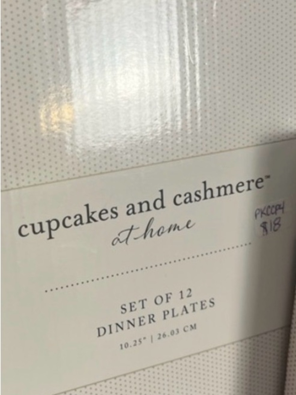 NWT PERFECT!!! Cupcakes & Cashmere Ivory Dinner Plates (3 Boxed Sets available)